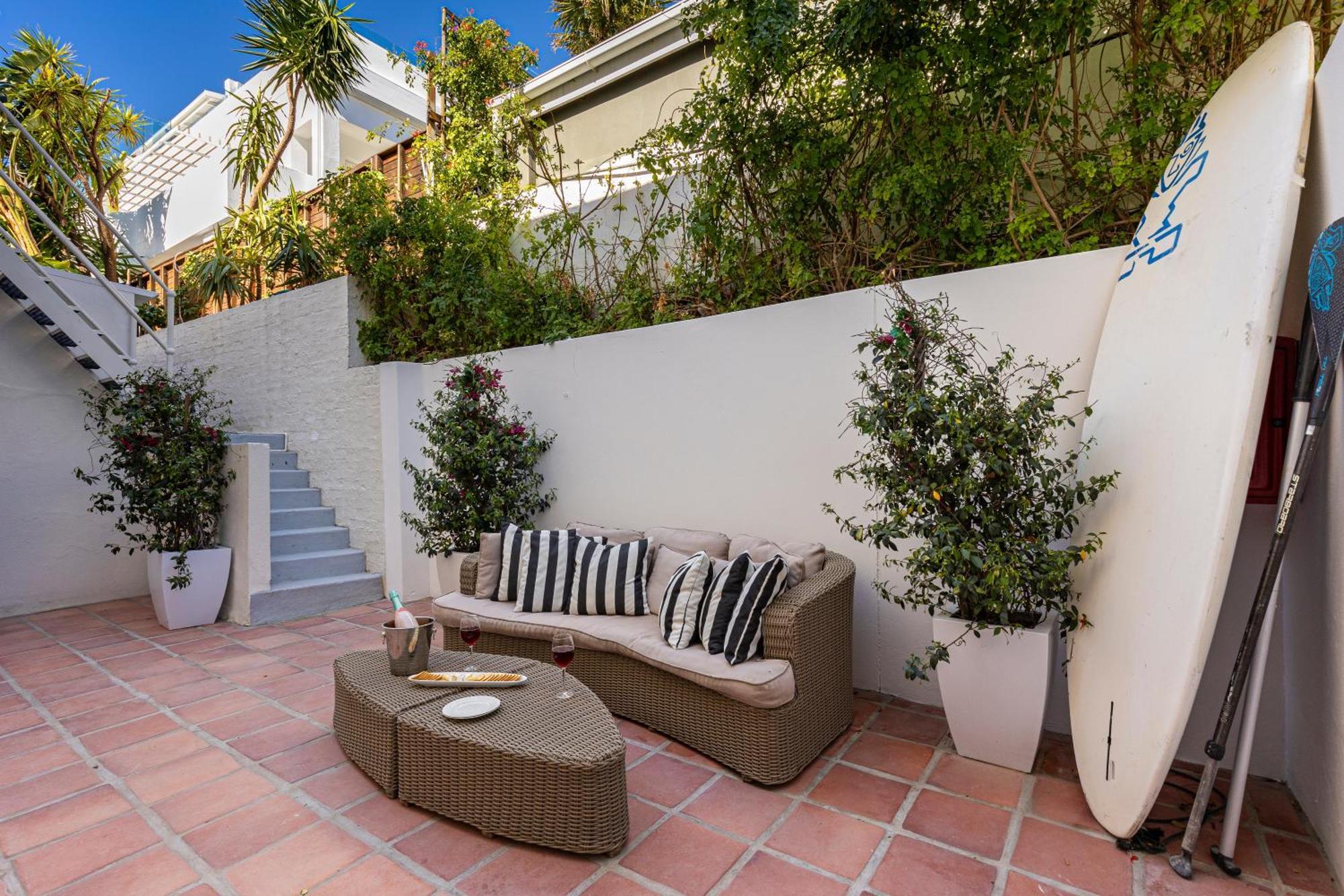 Clifton Yolo Spaces - Clifton Beachfront Apartments เคปทาวน์ ภายนอก รูปภาพ