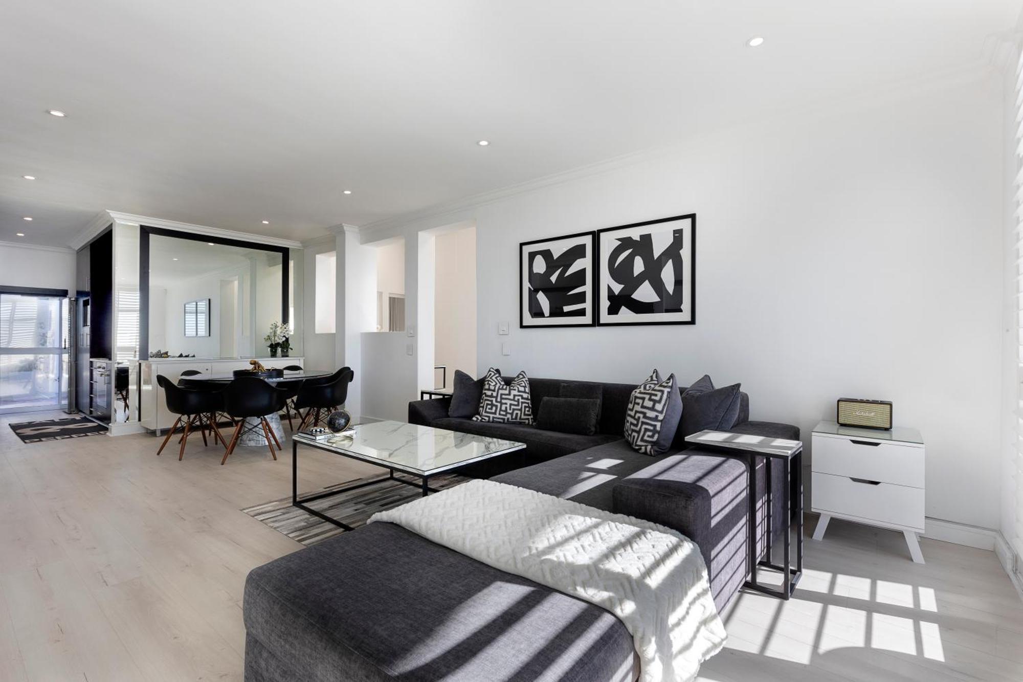 Clifton Yolo Spaces - Clifton Beachfront Apartments เคปทาวน์ ภายนอก รูปภาพ