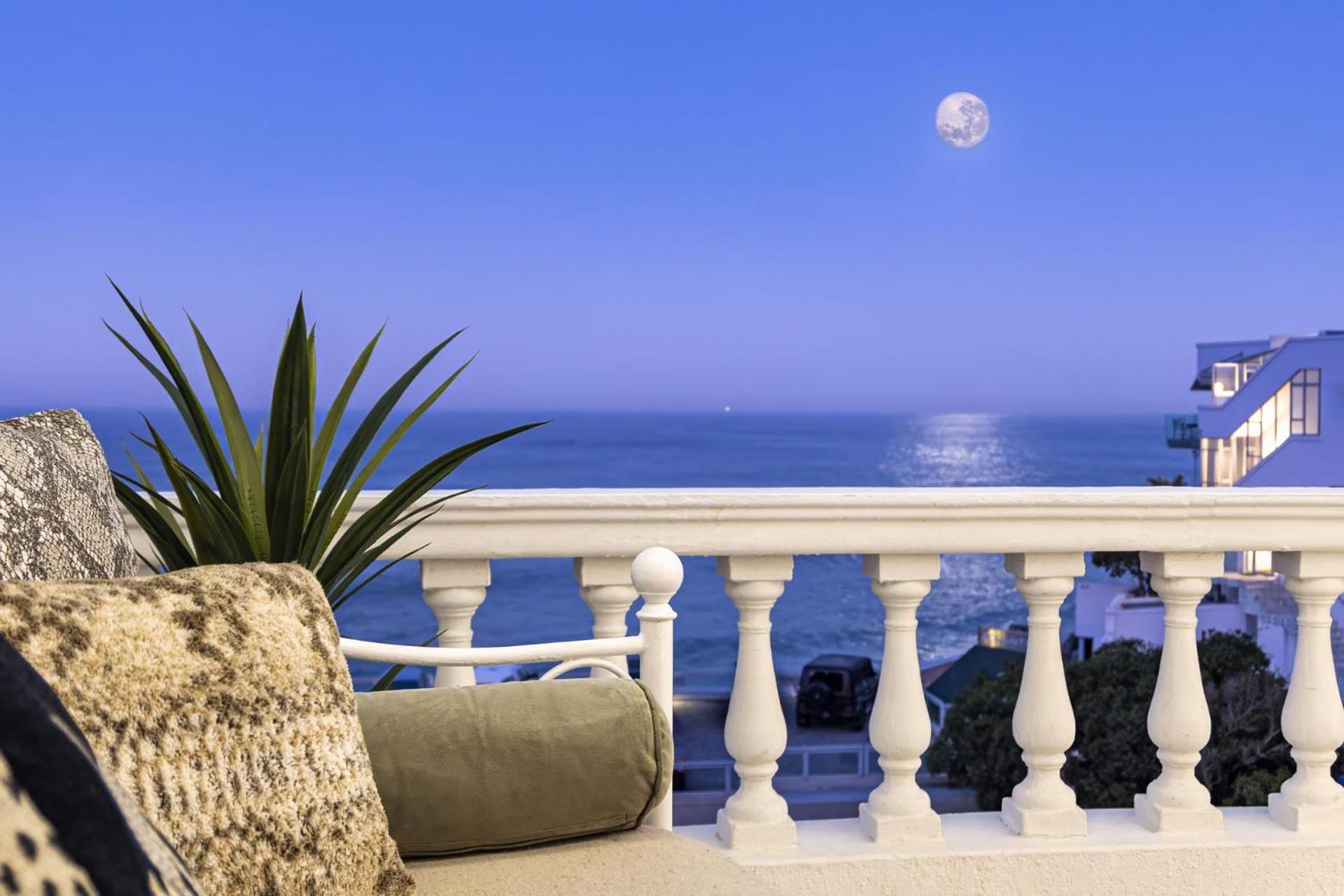 Clifton Yolo Spaces - Clifton Beachfront Apartments เคปทาวน์ ภายนอก รูปภาพ